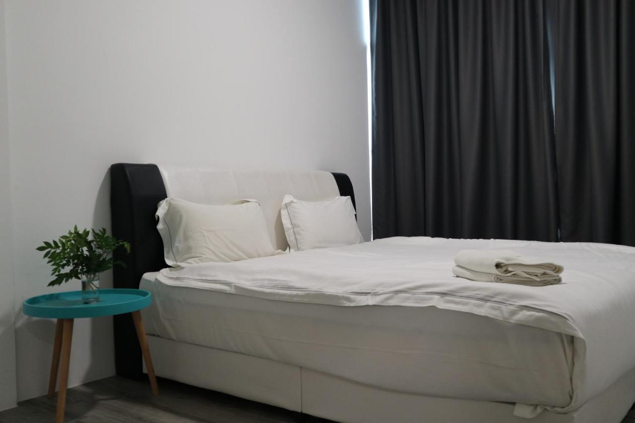 Zen66 @ Roxy Serviced Apartment Кучинг Экстерьер фото