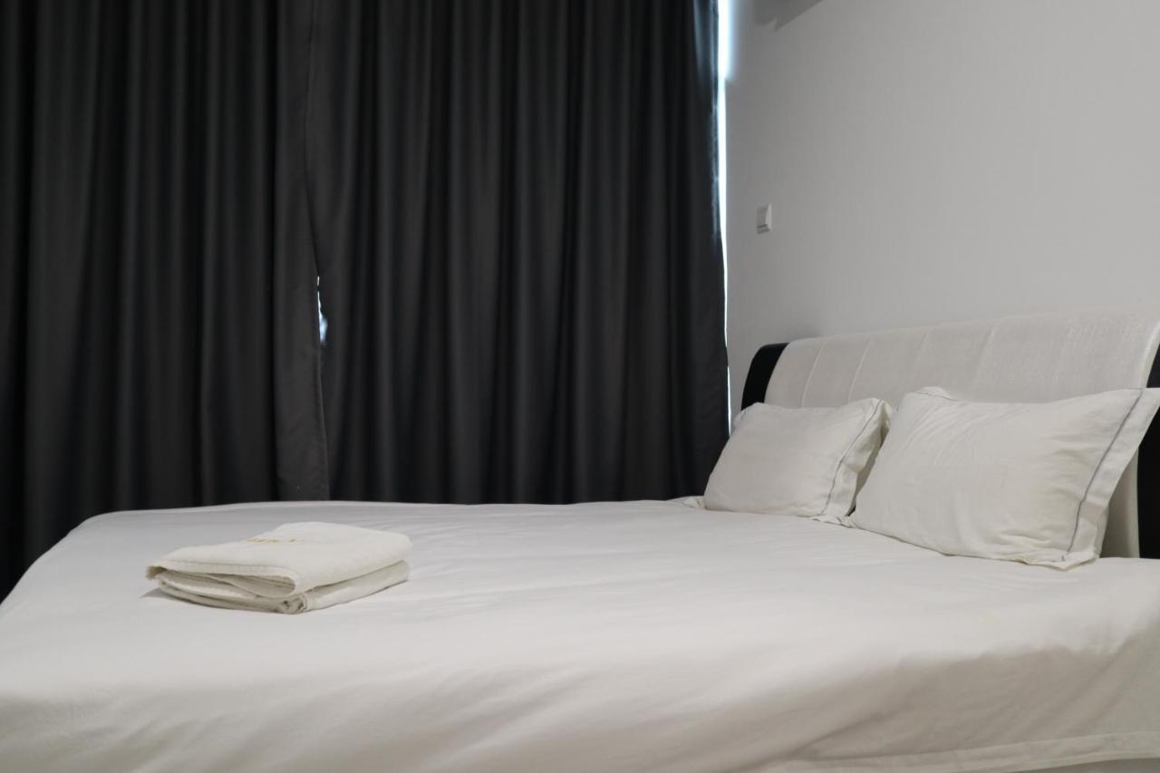 Zen66 @ Roxy Serviced Apartment Кучинг Экстерьер фото
